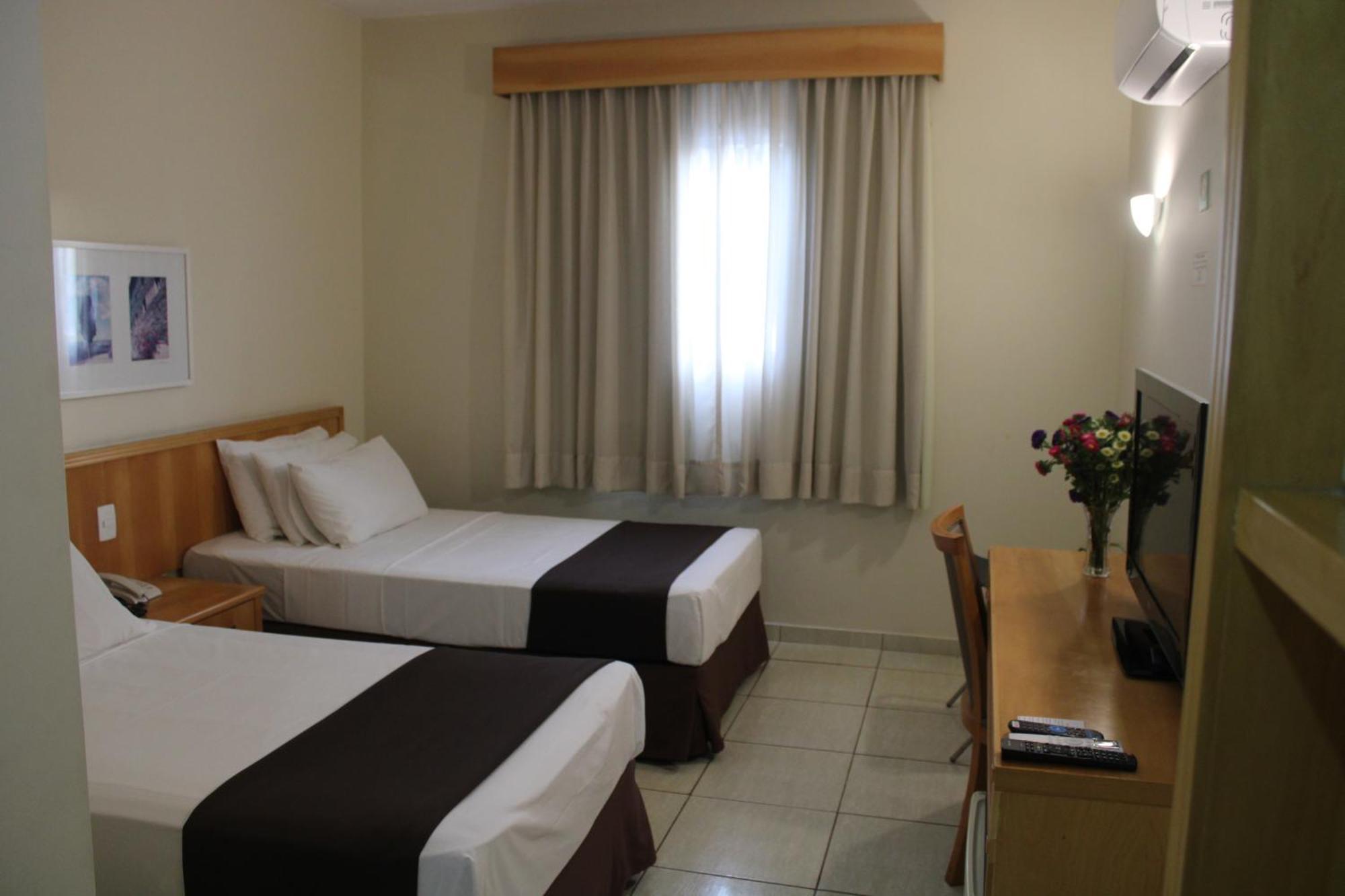 Harbor Self Graciosa Hotel Quatro Barras Εξωτερικό φωτογραφία