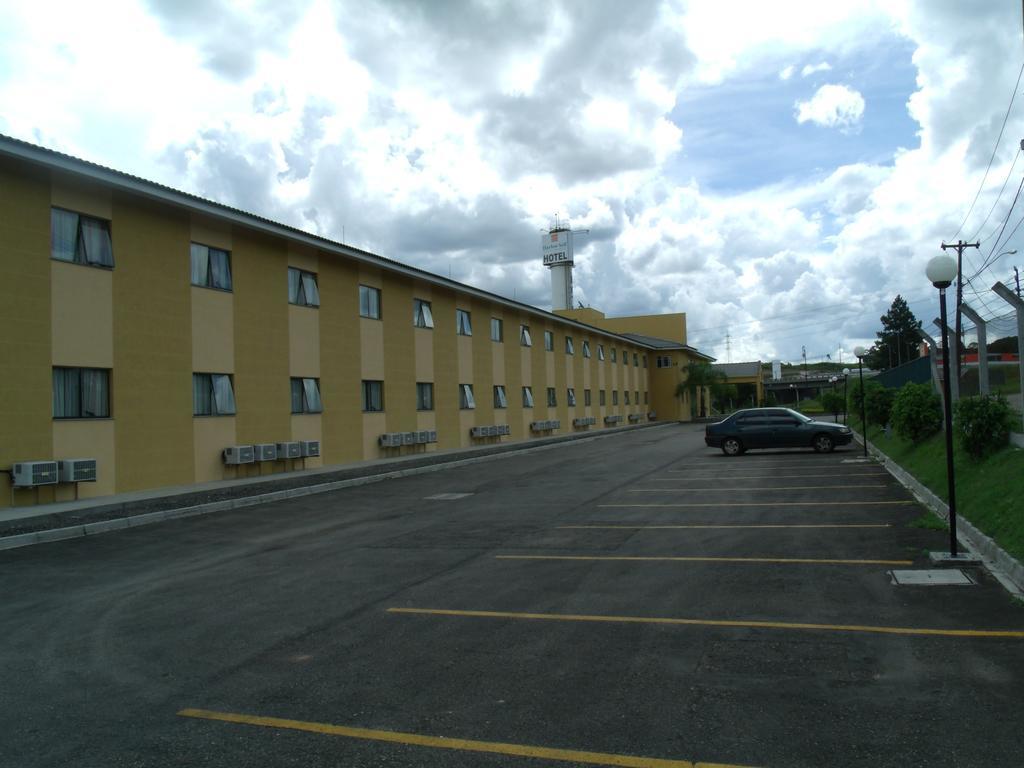 Harbor Self Graciosa Hotel Quatro Barras Εξωτερικό φωτογραφία