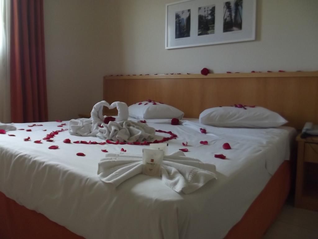 Harbor Self Graciosa Hotel Quatro Barras Εξωτερικό φωτογραφία